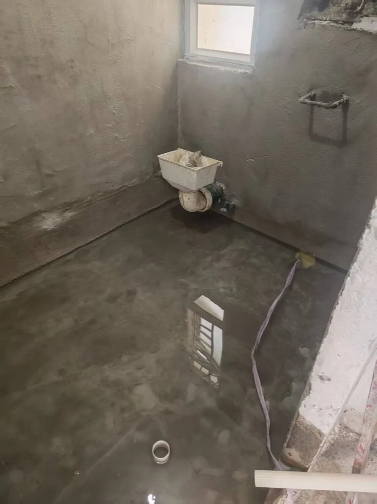 浴室防水前做牆腳喉位處理